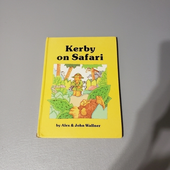 3/$15 Kerby on safari children's pop up book - Picture 1 of 6